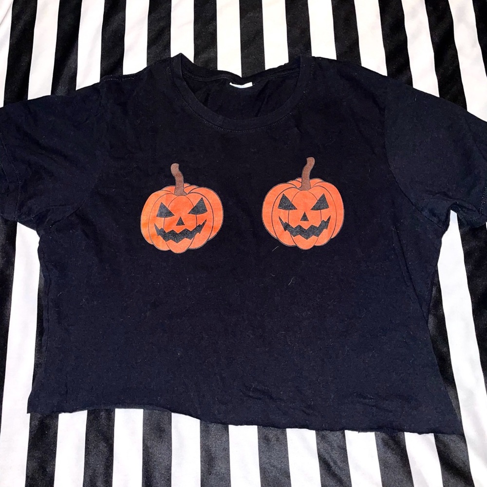🖤Pumpkin Spooky Crop Top🖤